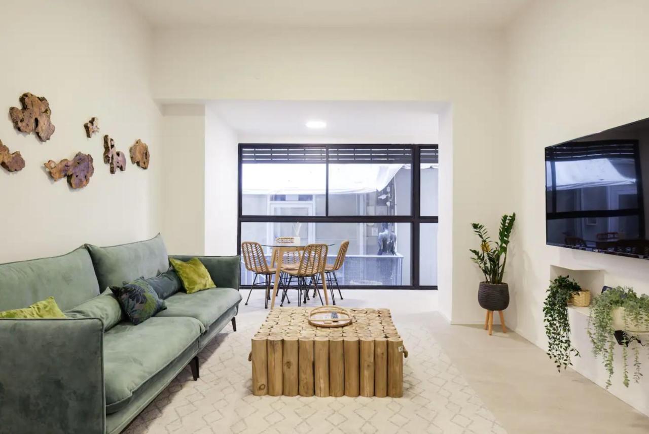 Renovated Large 3Rm Apartment 5 Min From The Beach 特拉维夫 外观 照片