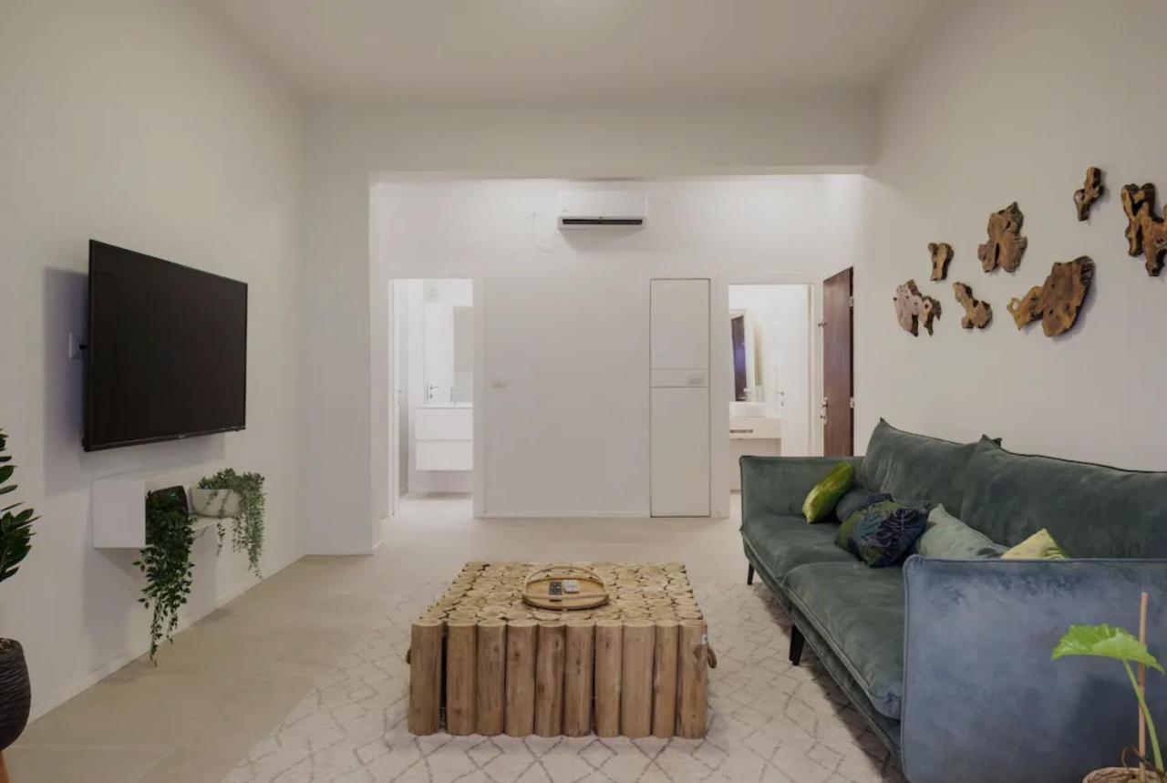 Renovated Large 3Rm Apartment 5 Min From The Beach 特拉维夫 外观 照片